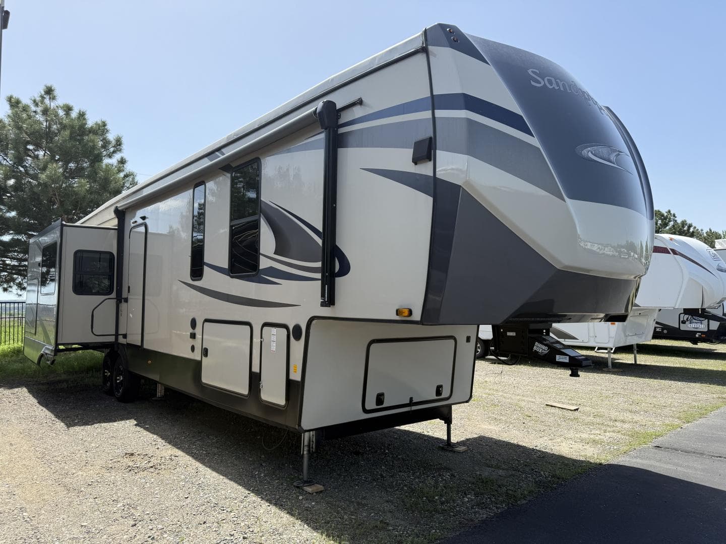2021 Forest River RV Sandpiper 372LOK