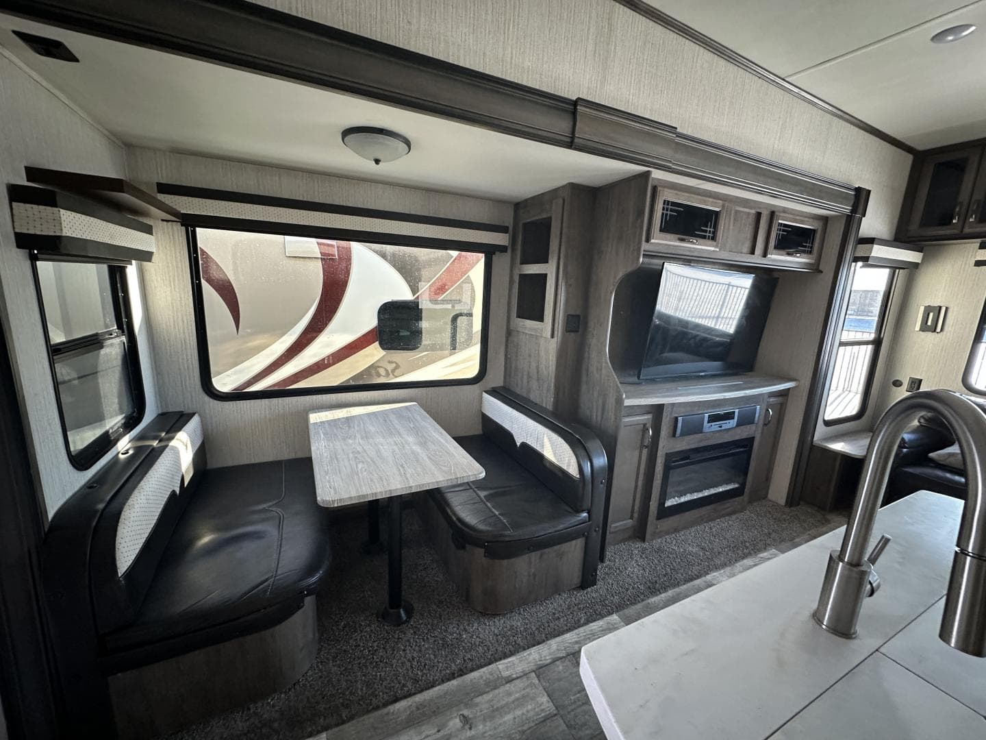 2021 Forest River RV 2021 Forest River RV Sandpiper - thumbnail 15