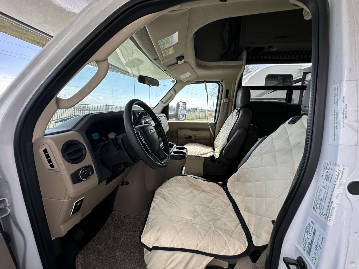 2023 Thor Motor Coach 2023 Thor Motor Coach Quantum - thumbnail 7