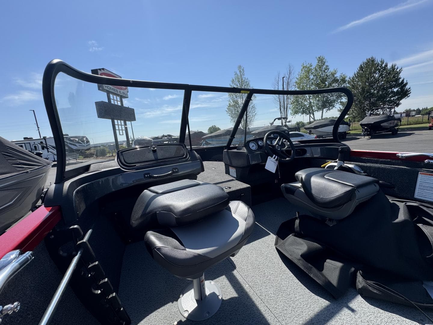 2025 Crestliner 2025 Crestliner CH17WJ - thumbnail 5