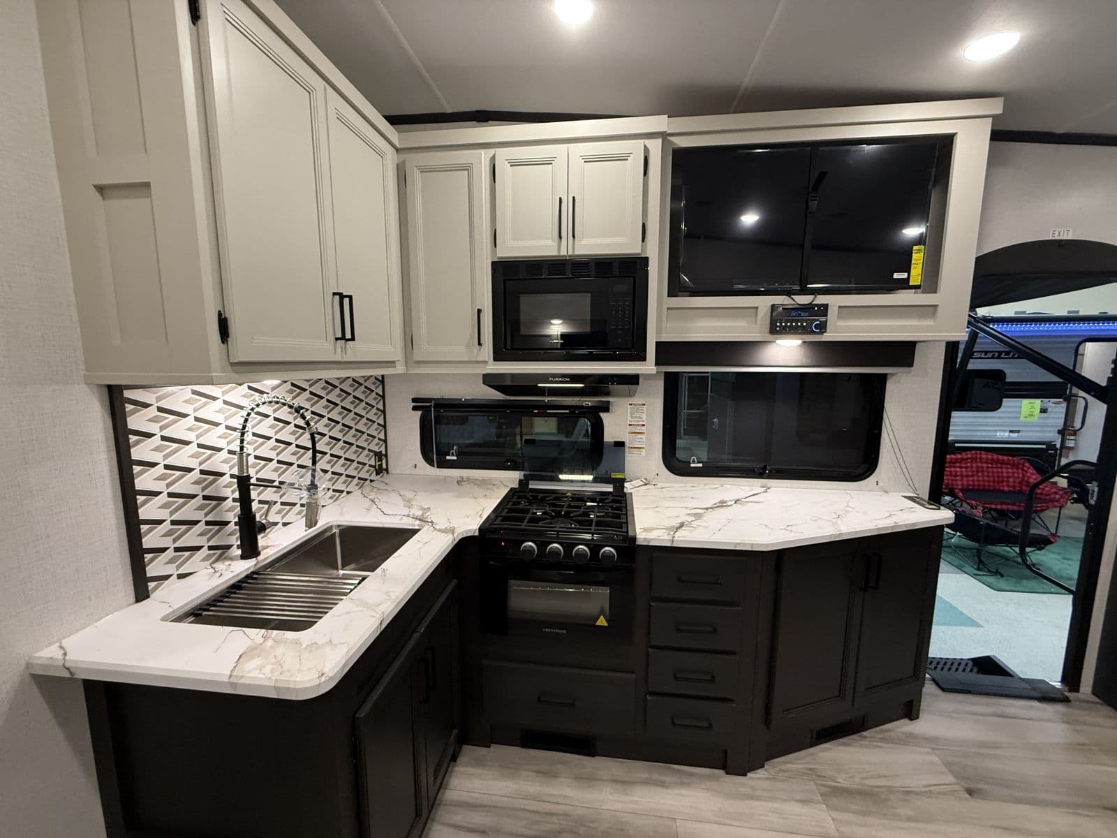 2026 Keystone RV 2026 Keystone RV Arcadia Select - thumbnail 16