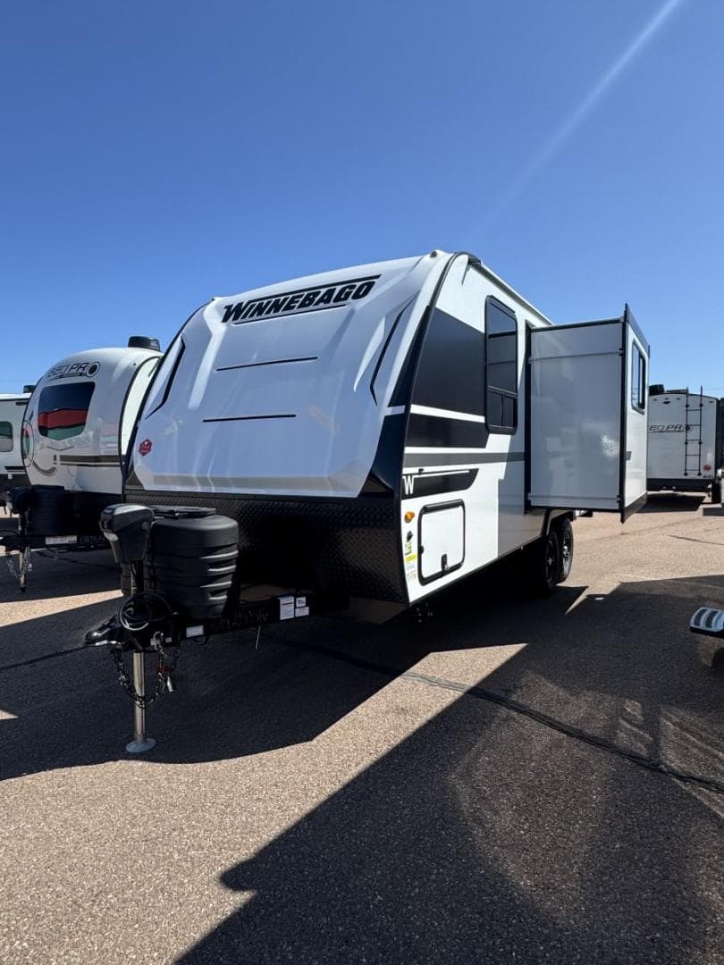 2025 Winnebago 2025 Winnebago Micro - thumbnail 3