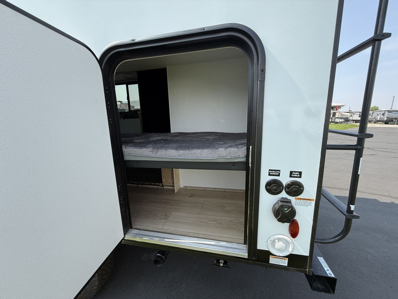 2025 Winnebago 2025 Winnebago Micro - thumbnail 7