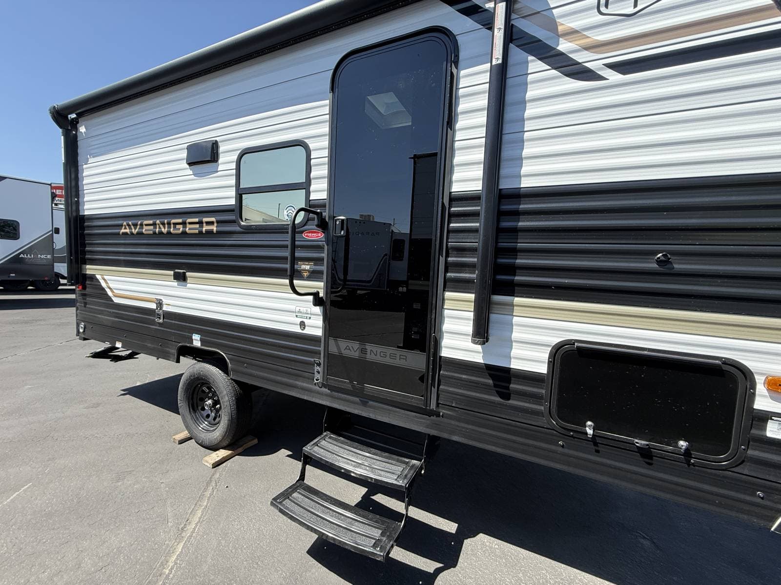 2026 Prime Time RV 2026 Prime Time RV Avenger - thumbnail 8