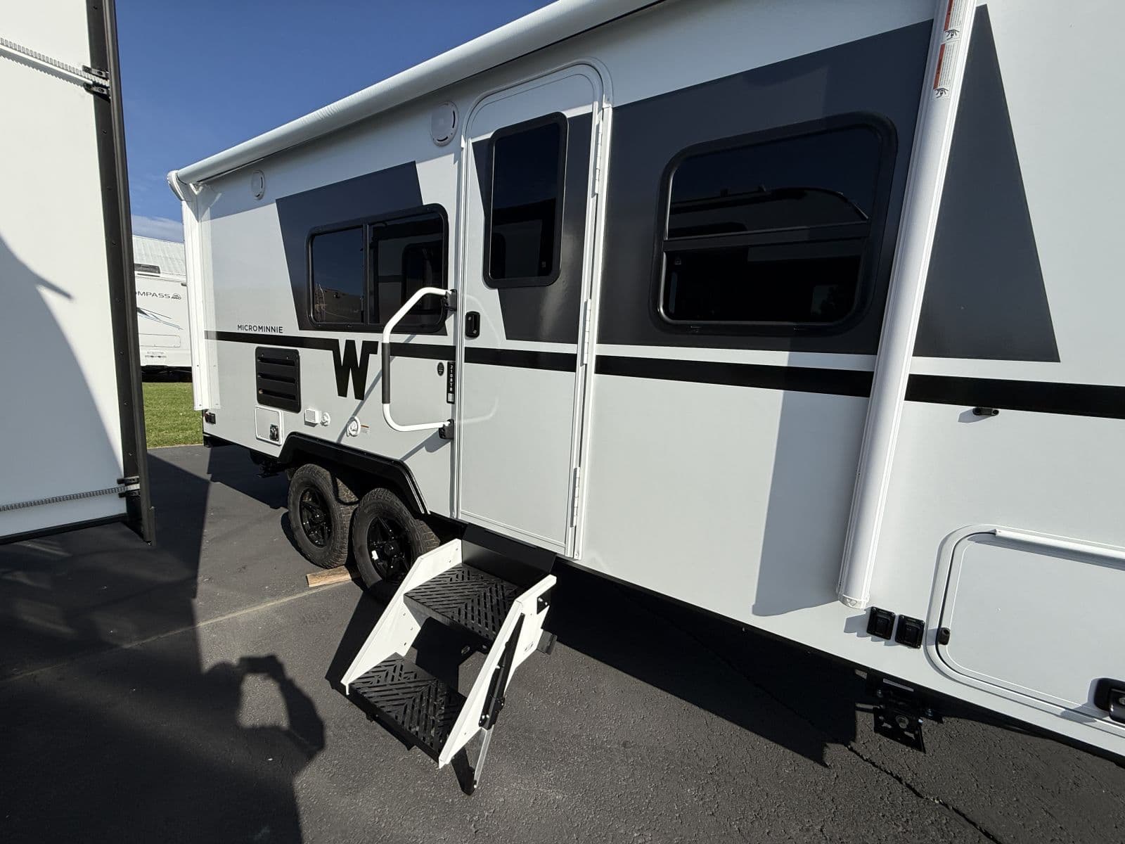 2026 Winnebago 2026 Winnebago Micro Minnie - thumbnail 8