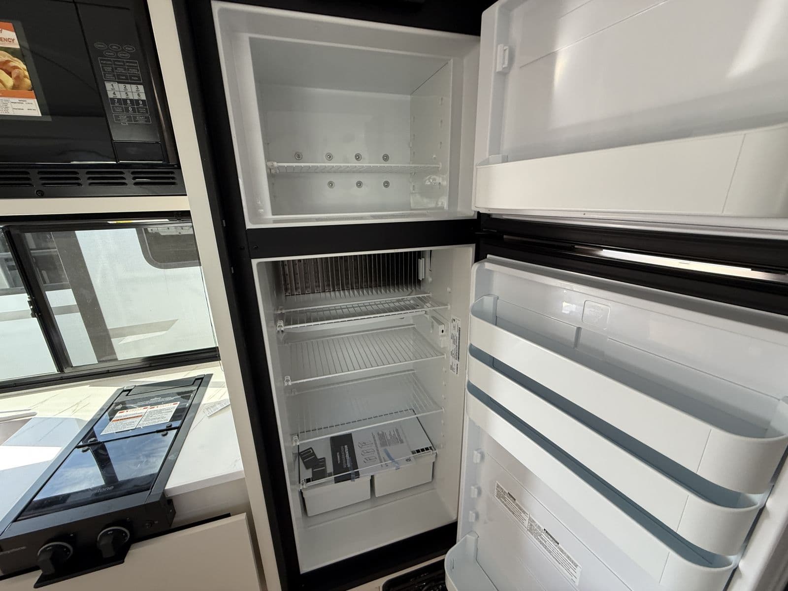 2026 Winnebago 2026 Winnebago Micro Minnie - thumbnail 13