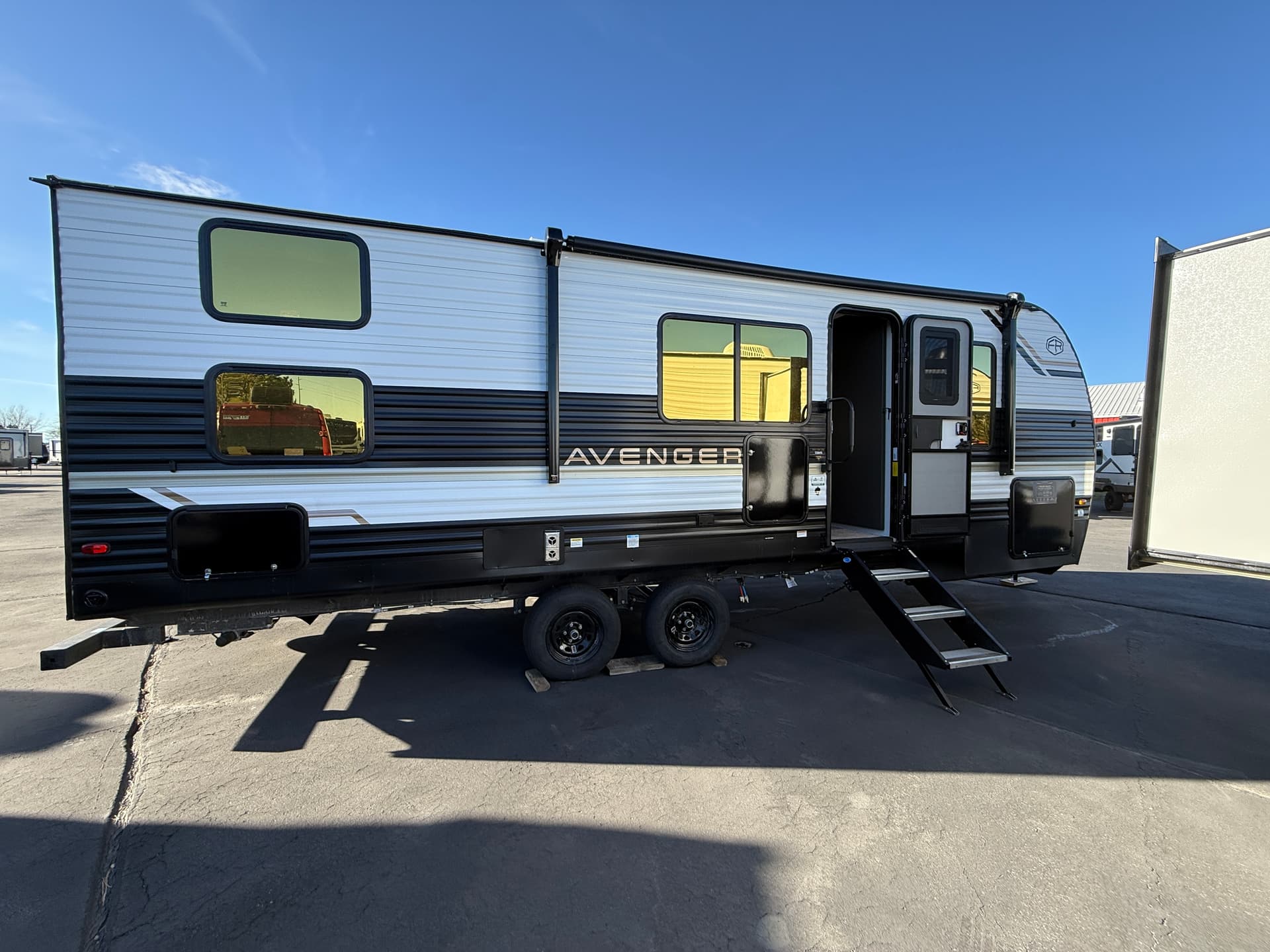 2026 Prime Time RV 2026 Prime Time RV Avenger - thumbnail 7