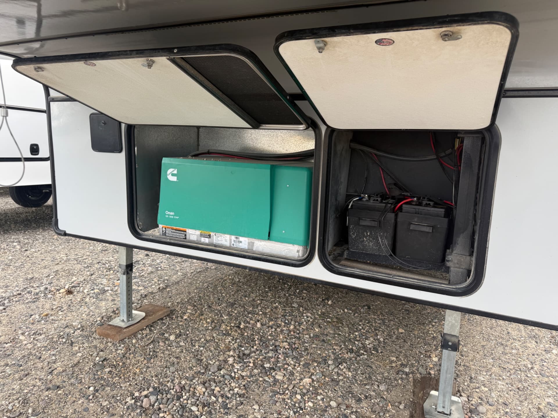 2020 Eclipse 2020 Eclipse Attitude - thumbnail 5