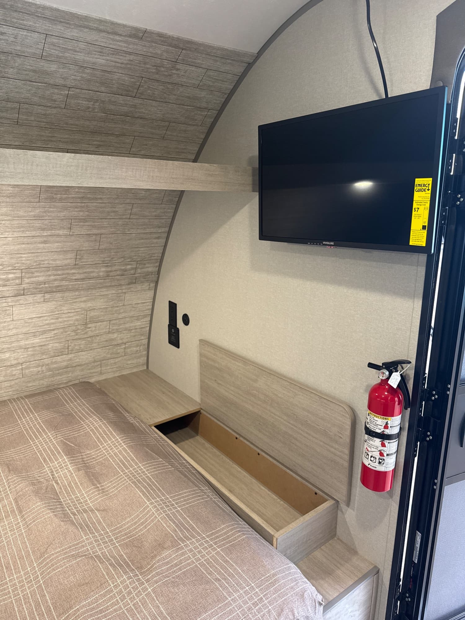 2026 Coachmen 2026 Coachmen Catalina Summit Series 7 - thumbnail 12