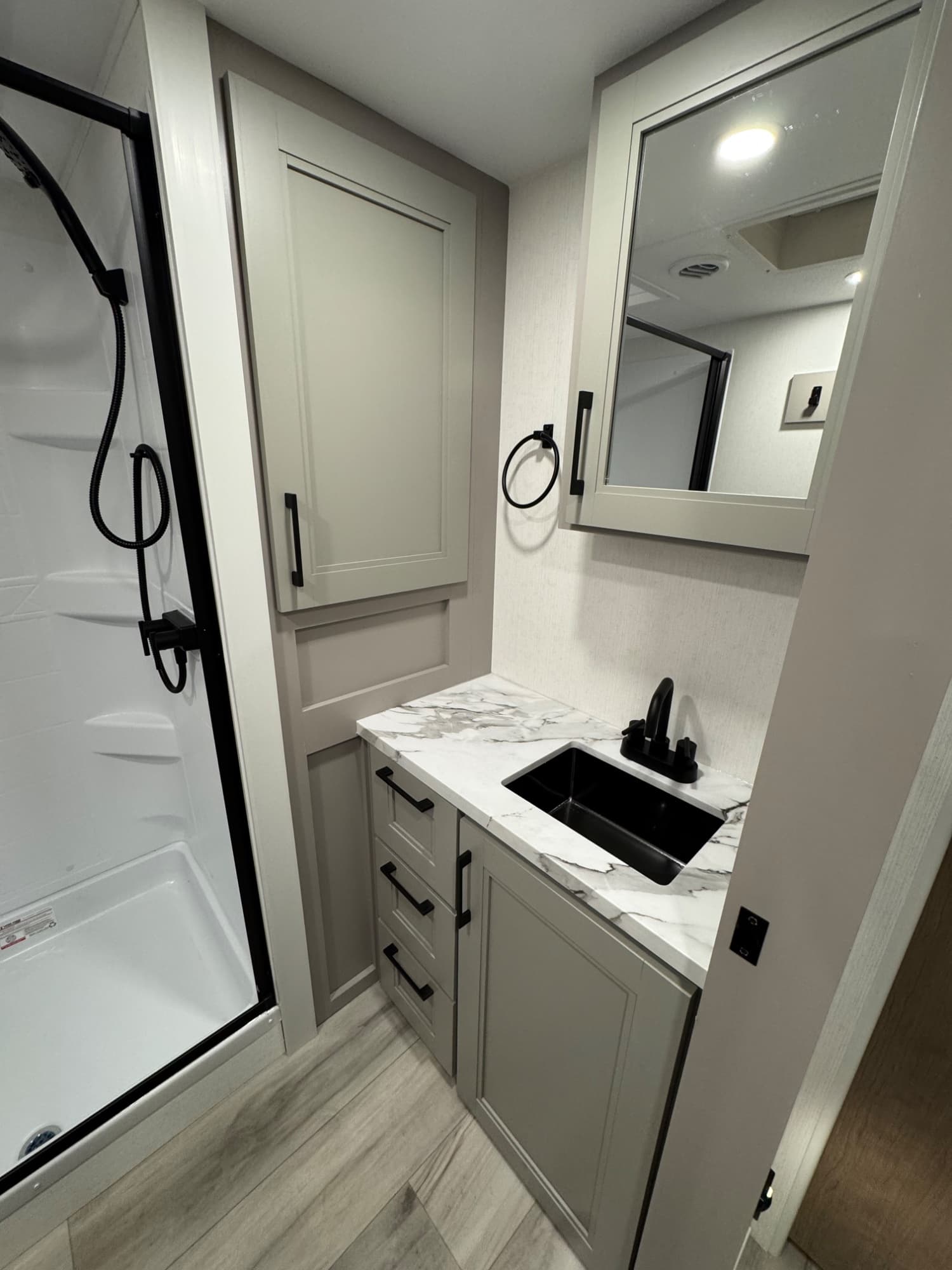 2026 KZ RV 2026 KZ RV Durango Half Ton - thumbnail 14