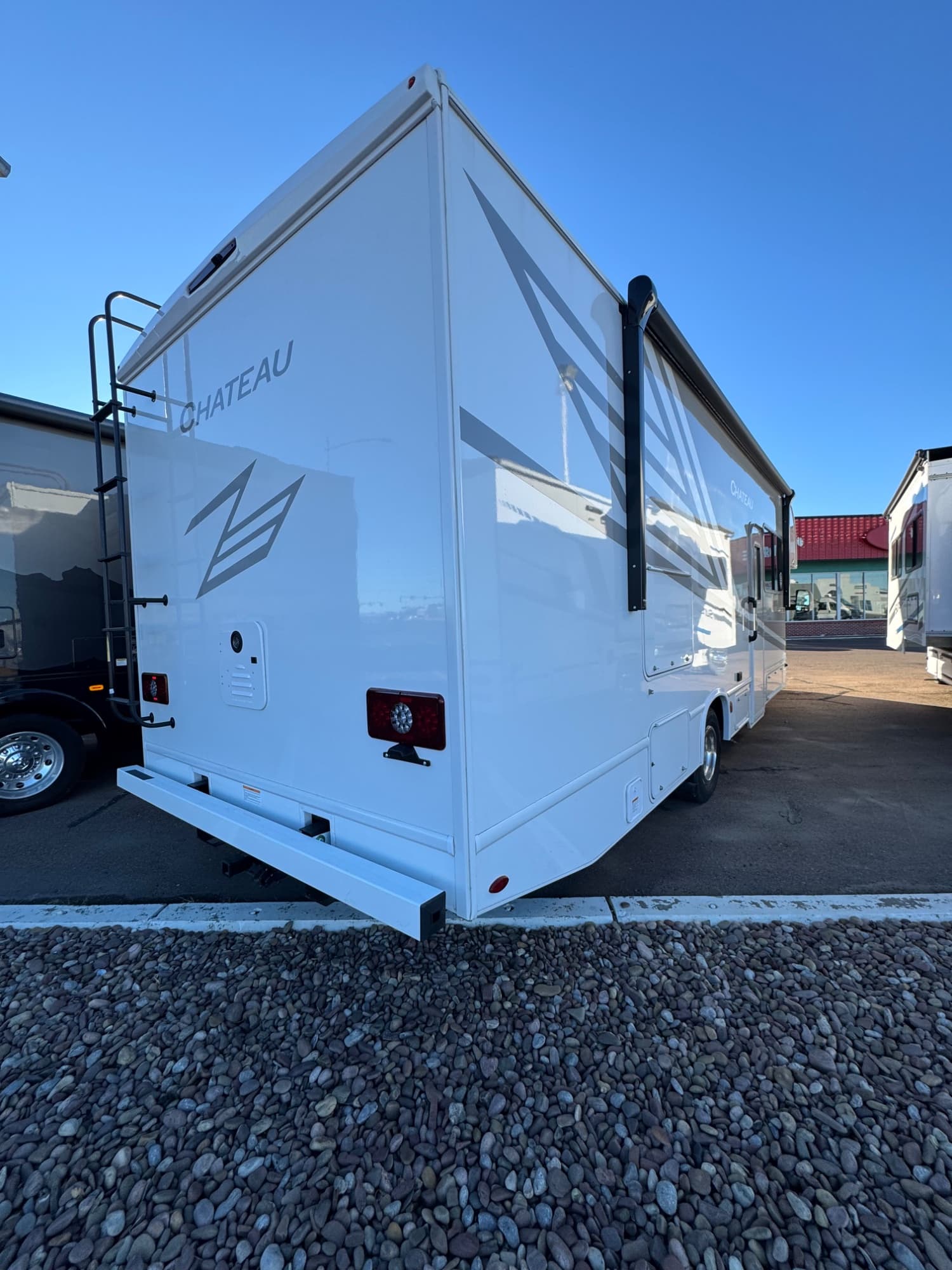 2026 Thor Motor Coach 2026 Thor Motor Coach Chateau - thumbnail 5