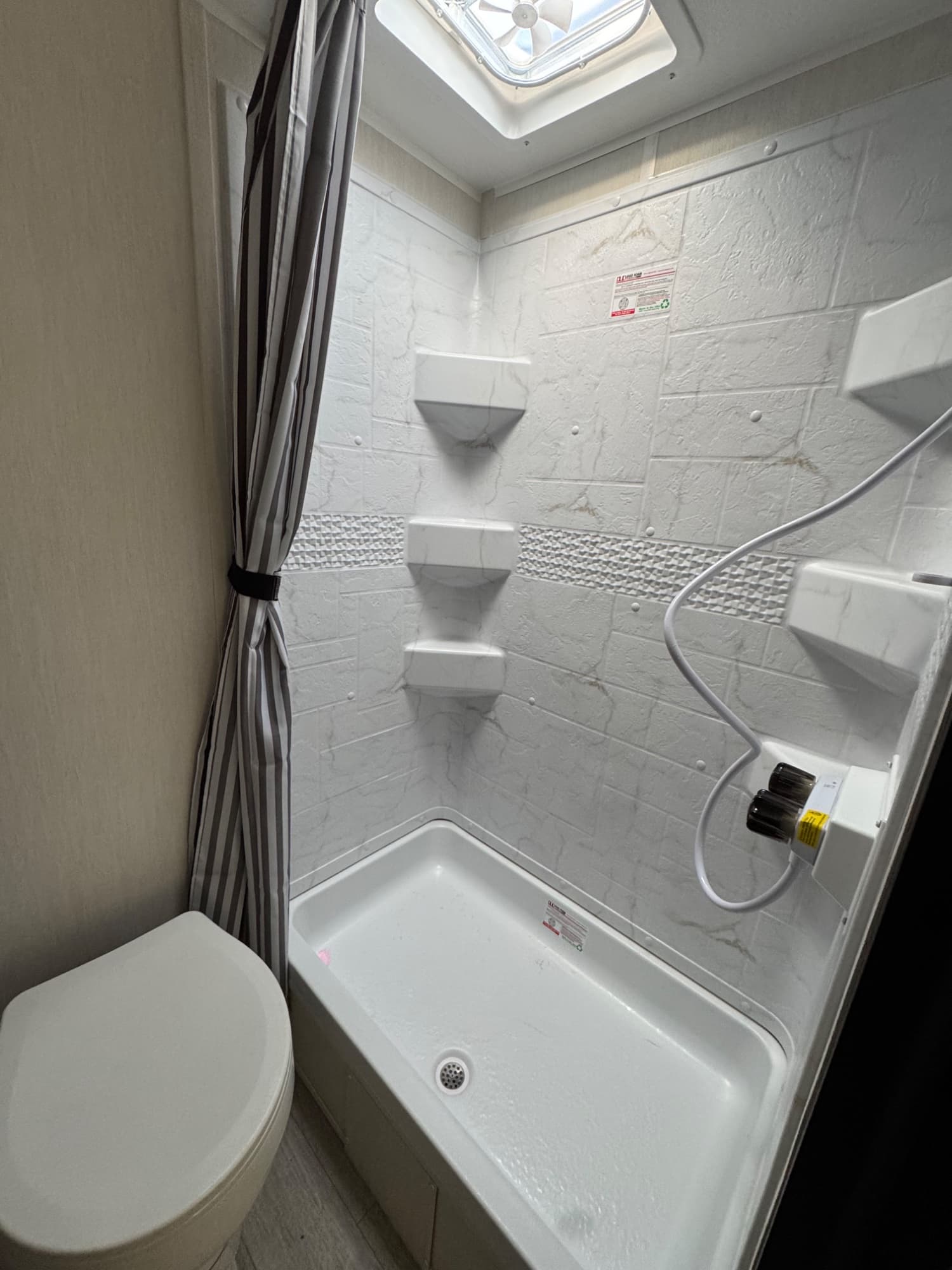 2026 Prime Time RV 2026 Prime Time RV Avenger - thumbnail 14