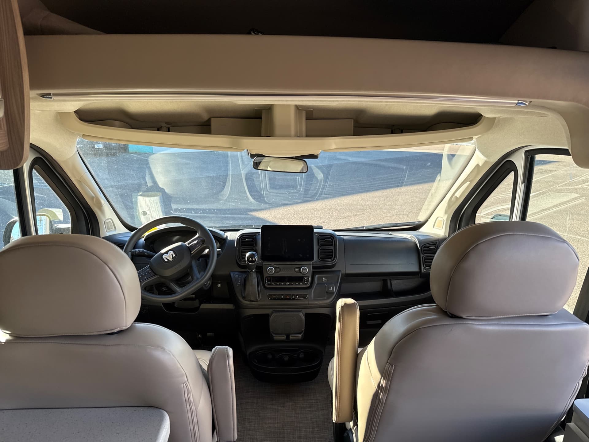 2026 Thor Motor Coach 2026 Thor Motor Coach Chateau - thumbnail 20