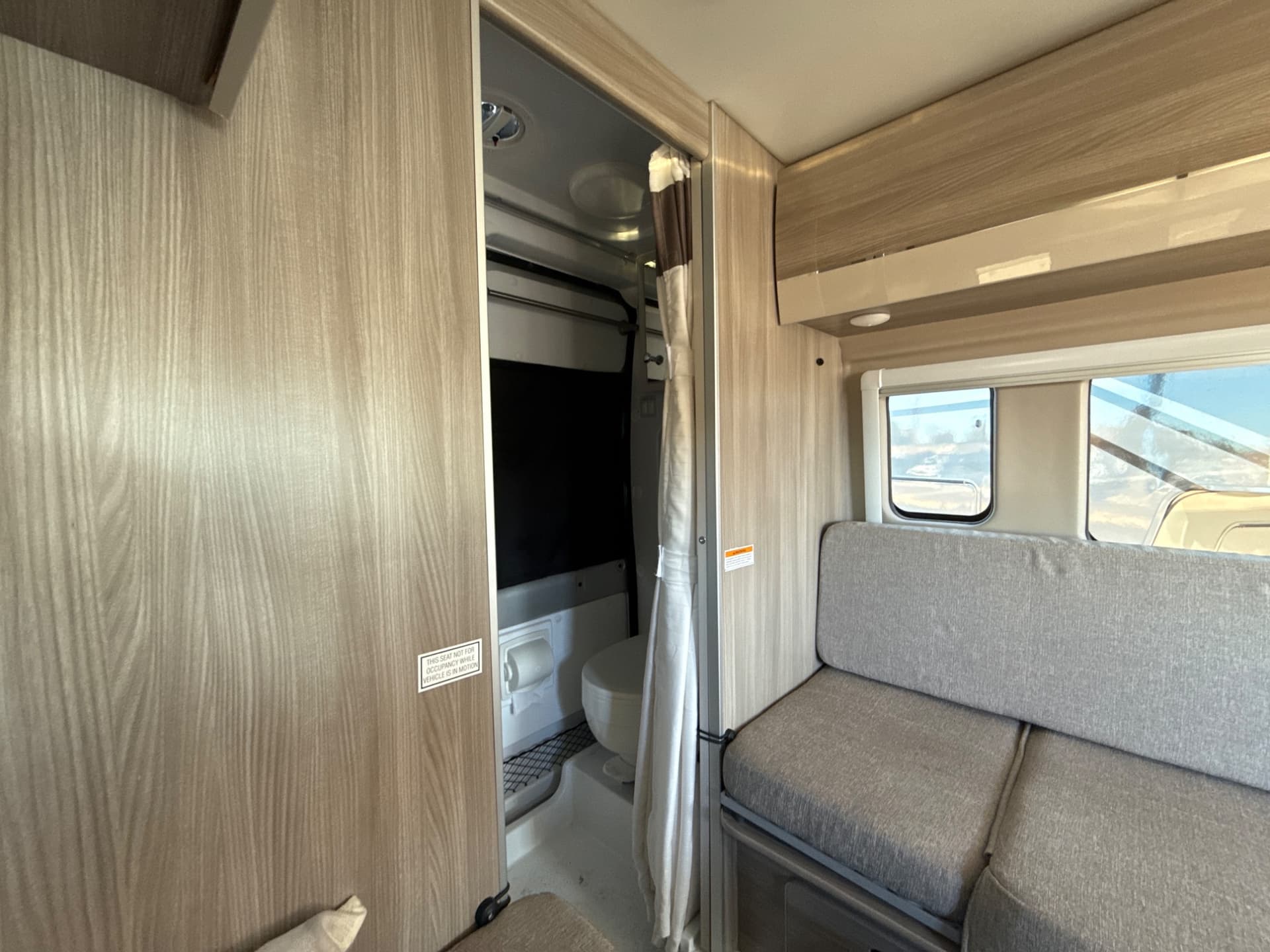 2026 Thor Motor Coach 2026 Thor Motor Coach Chateau - thumbnail 23