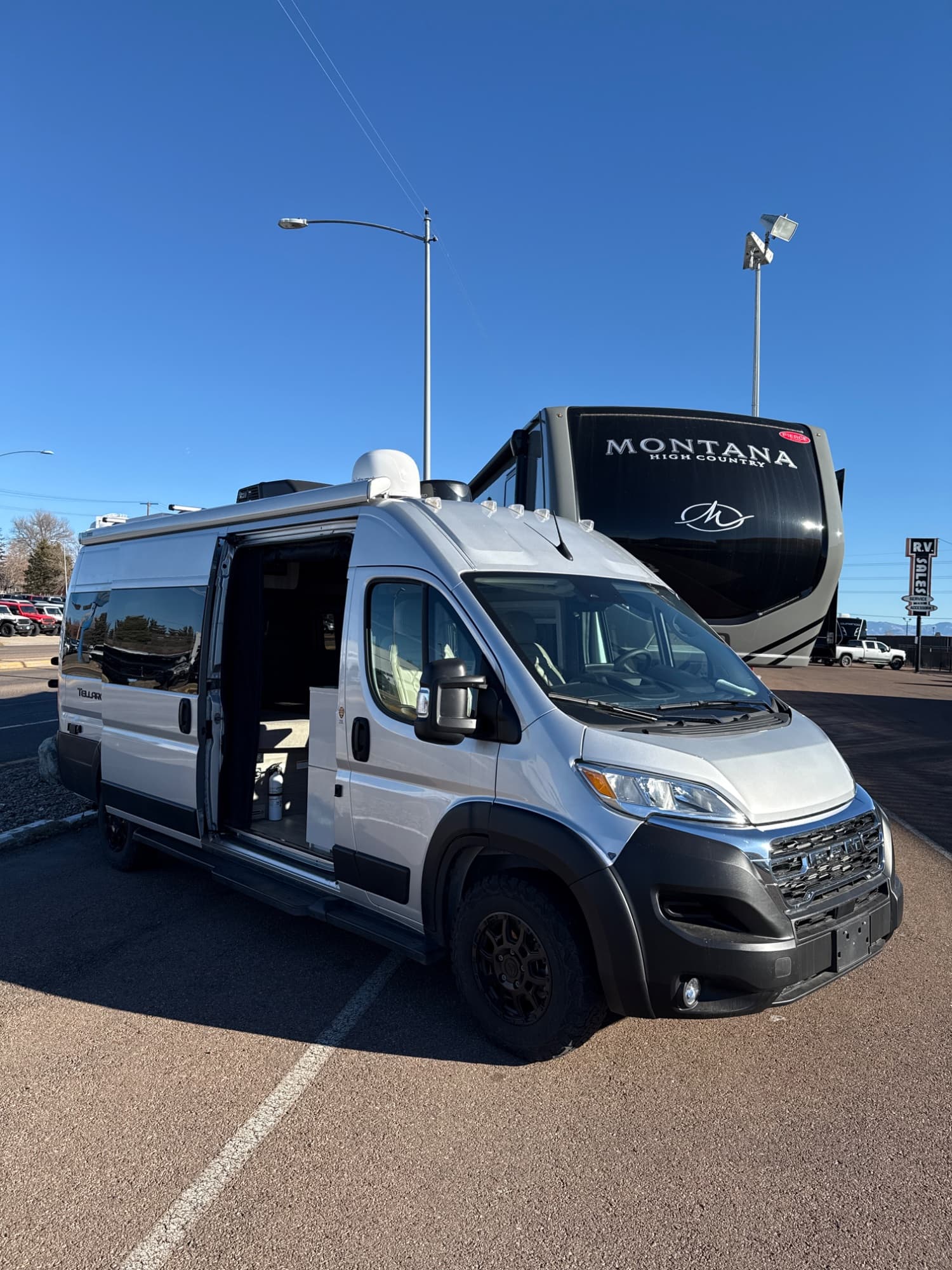 2025 Thor Motor Coach Tellaro 20L