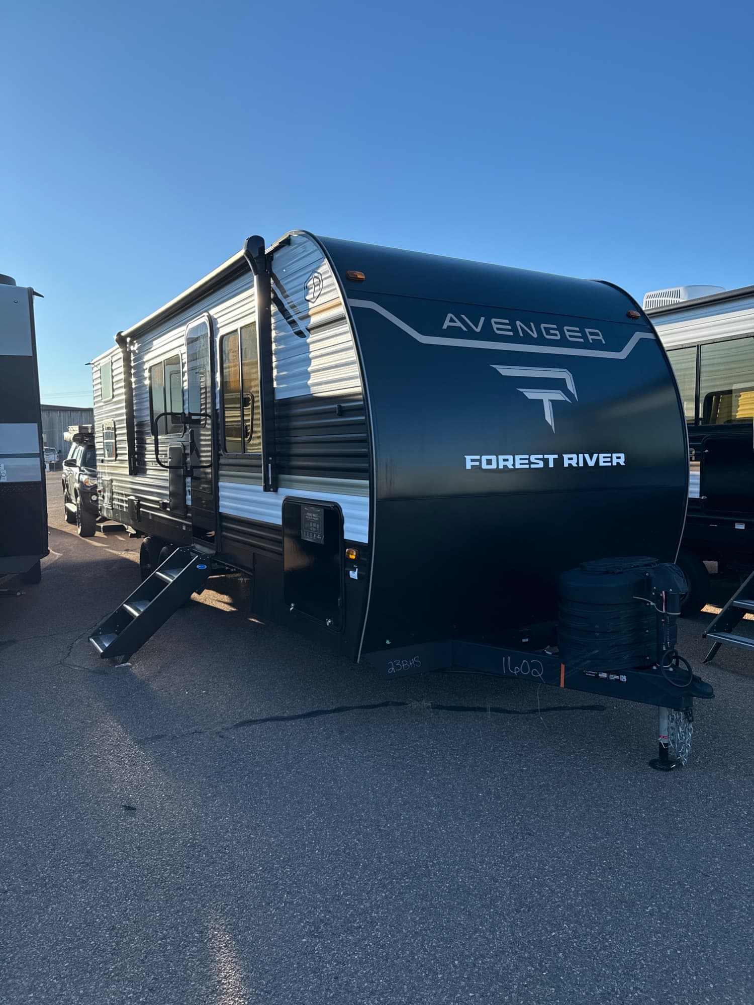 2026 Prime Time RV Avenger 23BHS