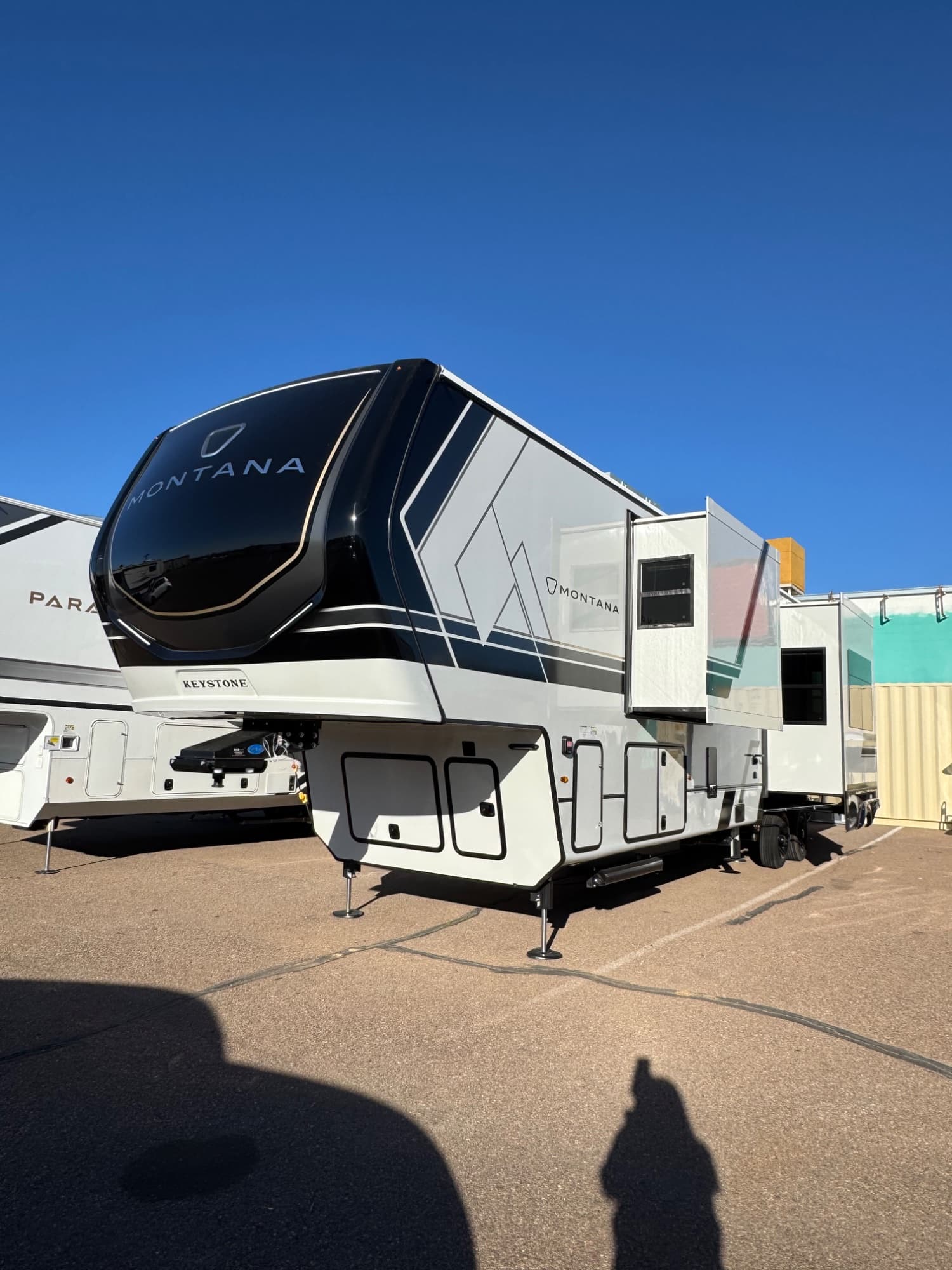 2026 Keystone RV 2026 Keystone RV Montana - thumbnail 3