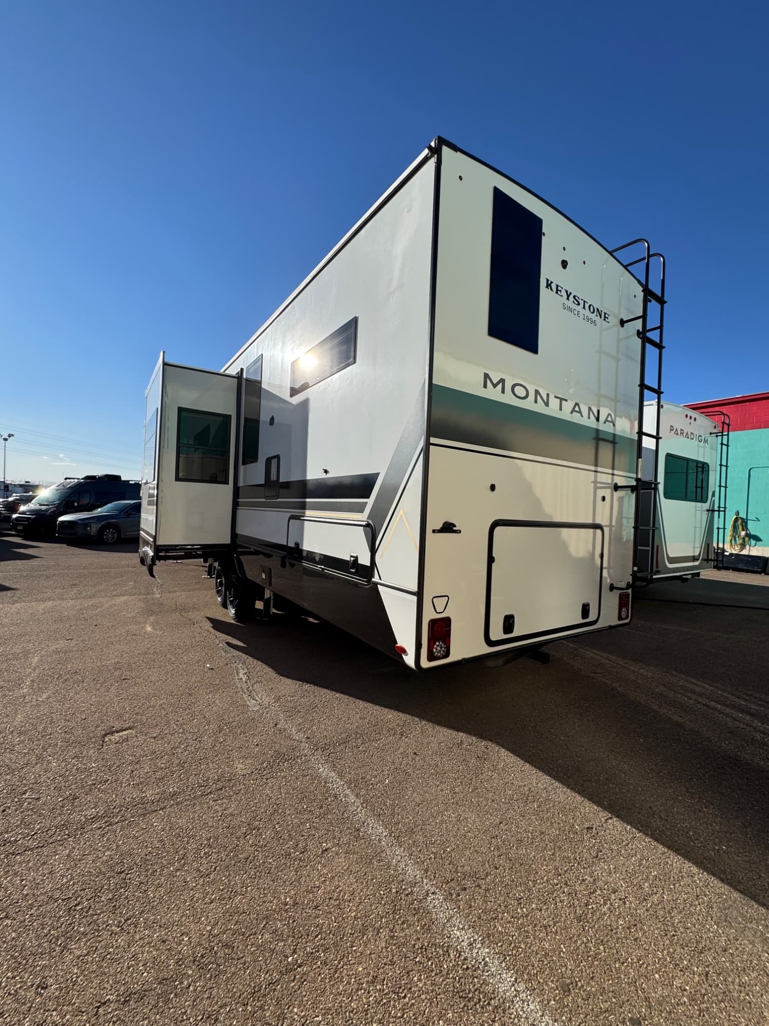 2026 Keystone RV 2026 Keystone RV Montana - thumbnail 4
