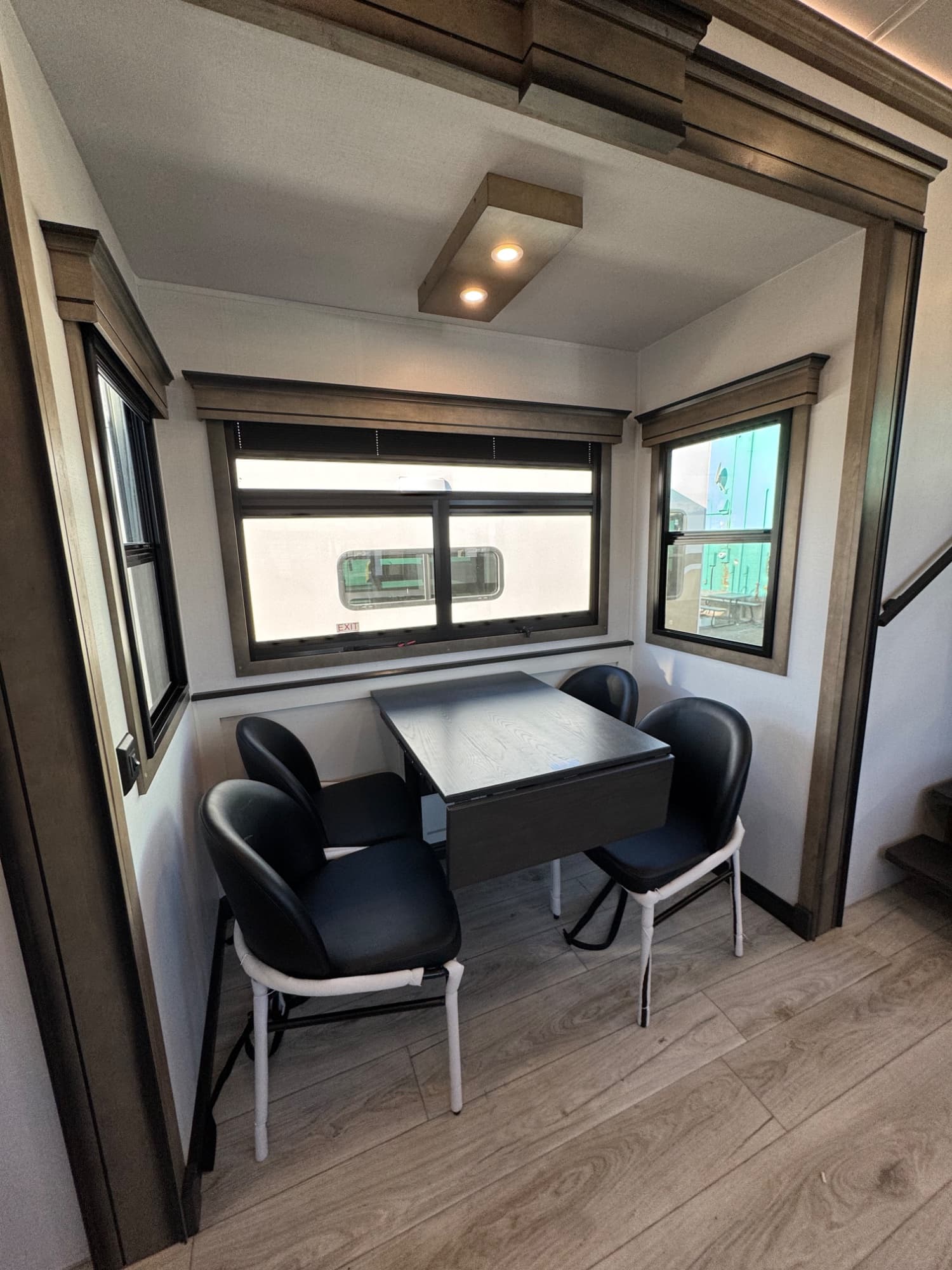 2026 Keystone RV 2026 Keystone RV Montana - thumbnail 13