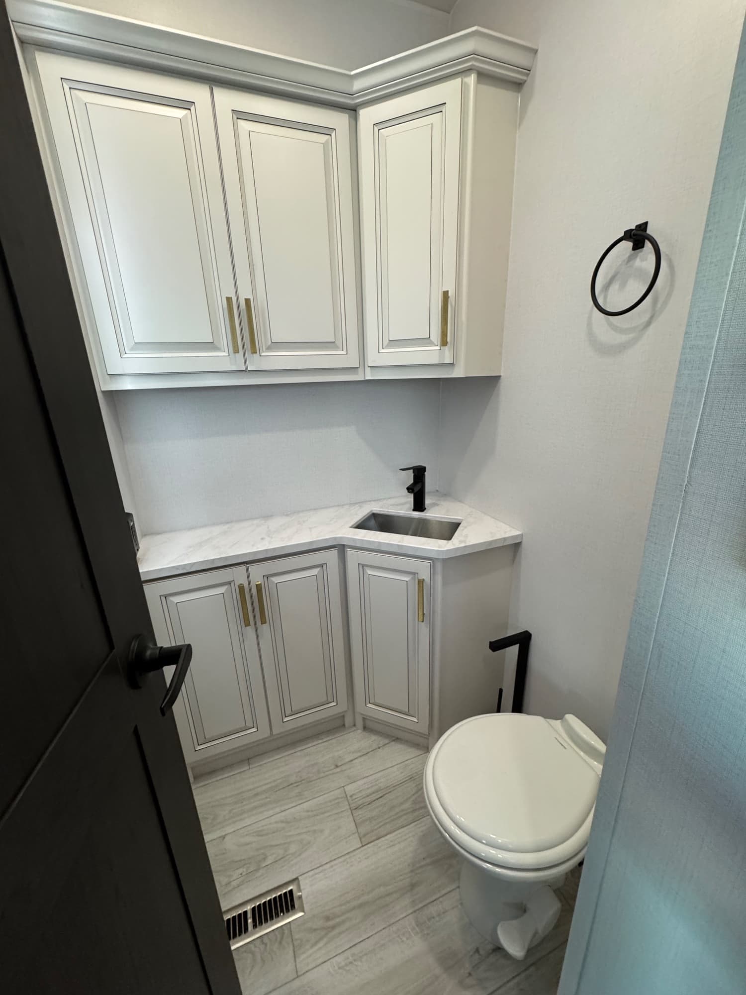 2026 Keystone RV 2026 Keystone RV Montana - thumbnail 20