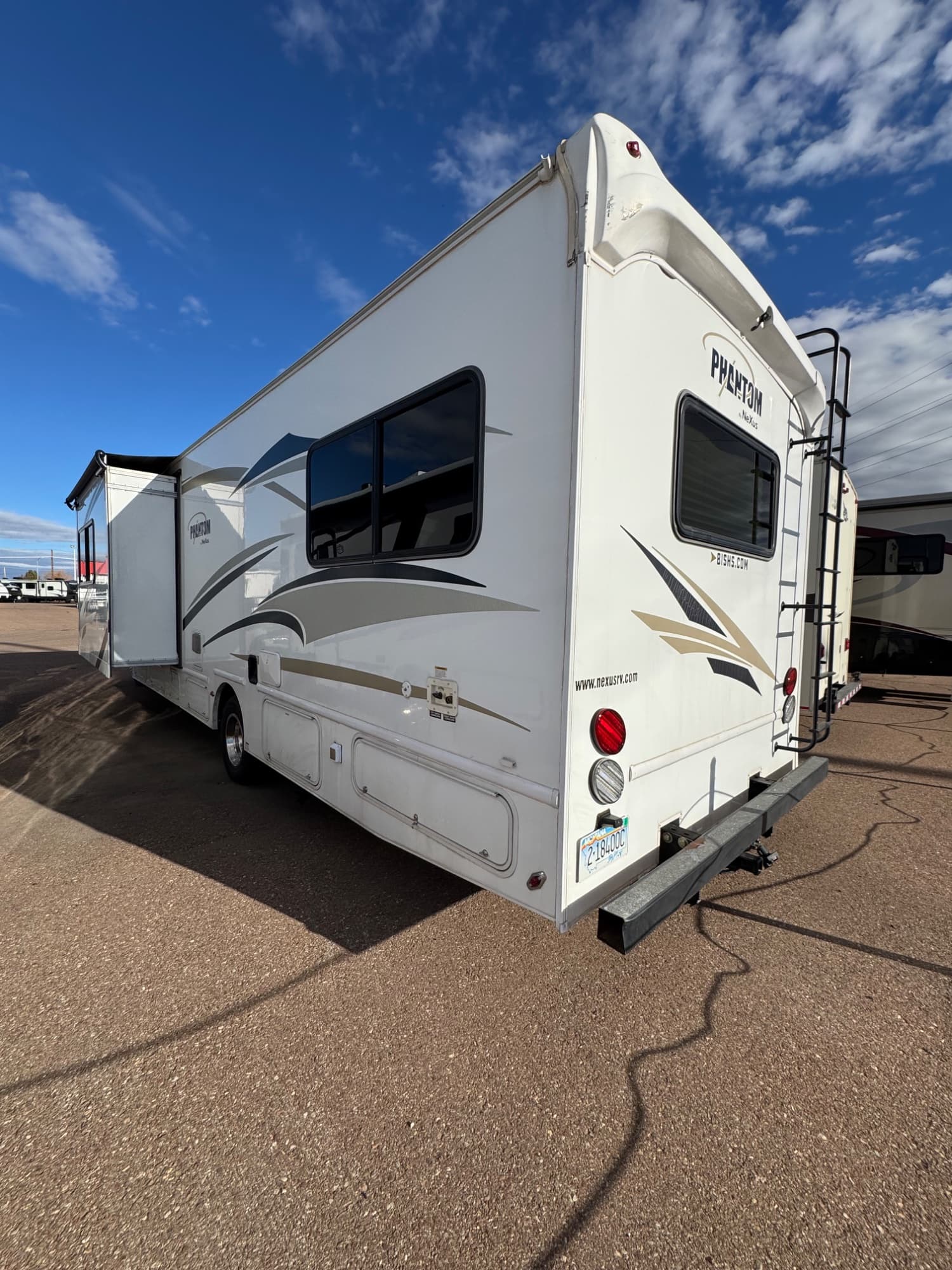 2017 NeXus RV 2017 NeXus RV Phantom - thumbnail 4