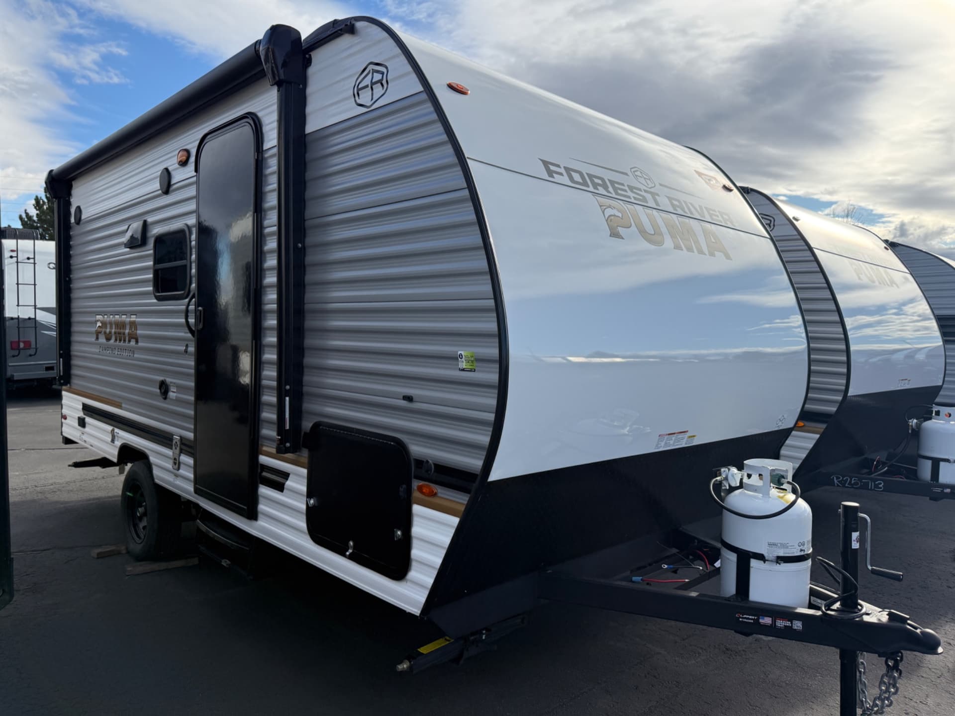 2026 Palomino 2026 Palomino Puma - thumbnail 2