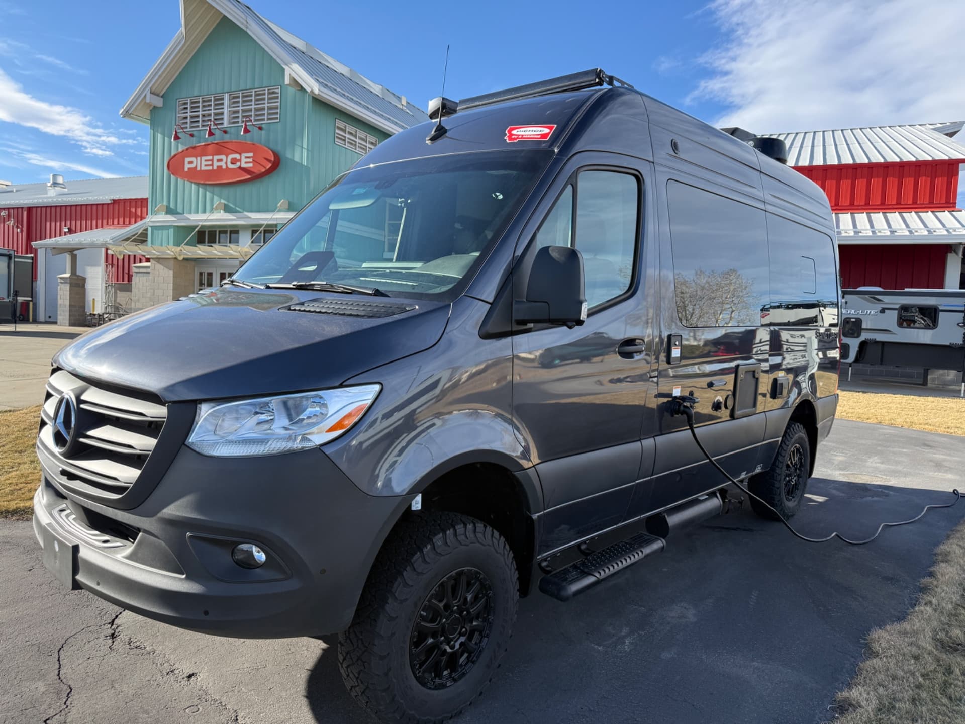 2026 Thor Motor Coach 2026 Thor Motor Coach Sanctuary - thumbnail 2