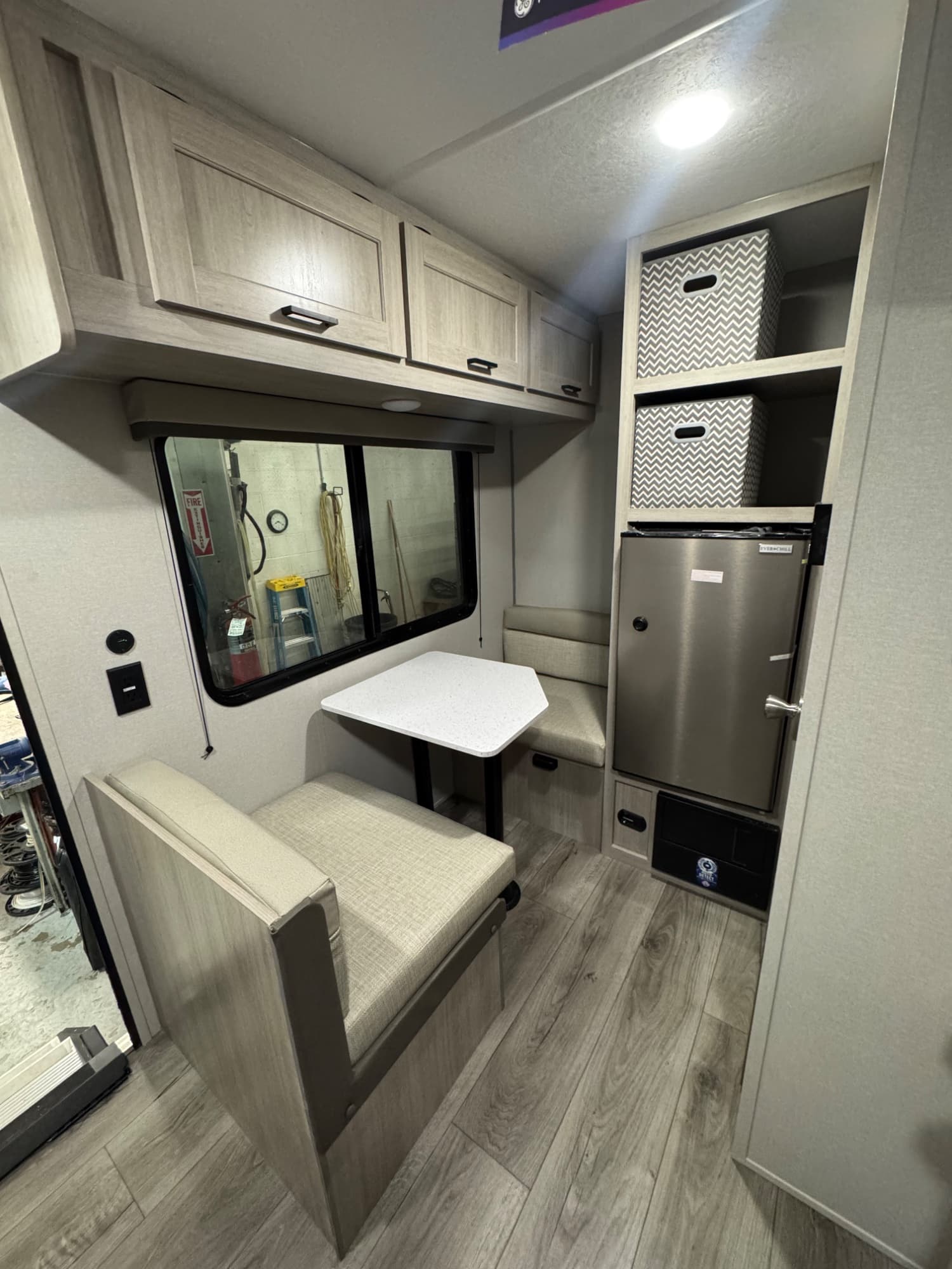 2026 Coachmen 2026 Coachmen Catalina Summit Series 7 - thumbnail 6