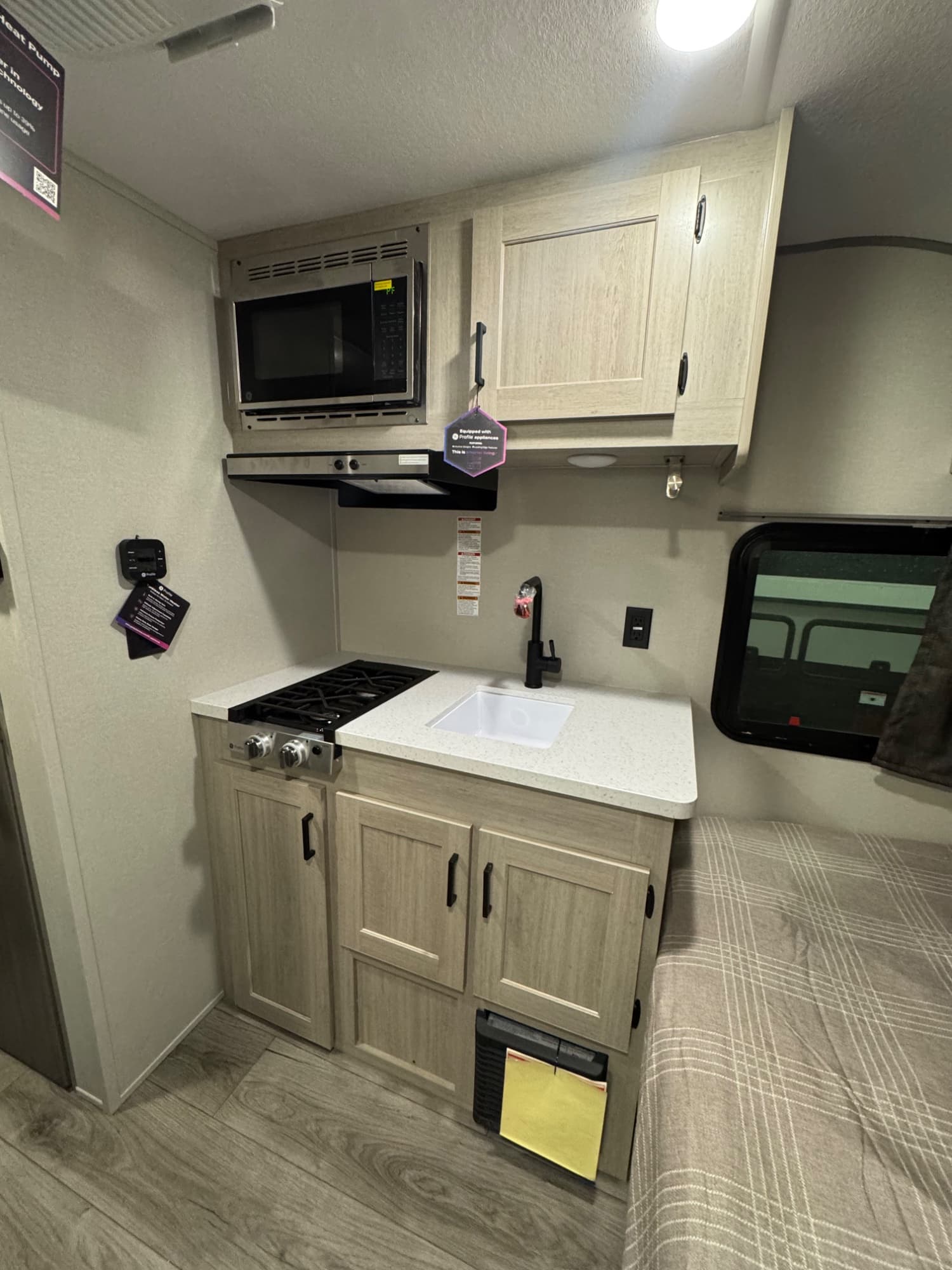 2026 Coachmen 2026 Coachmen Catalina Summit Series 7 - thumbnail 8