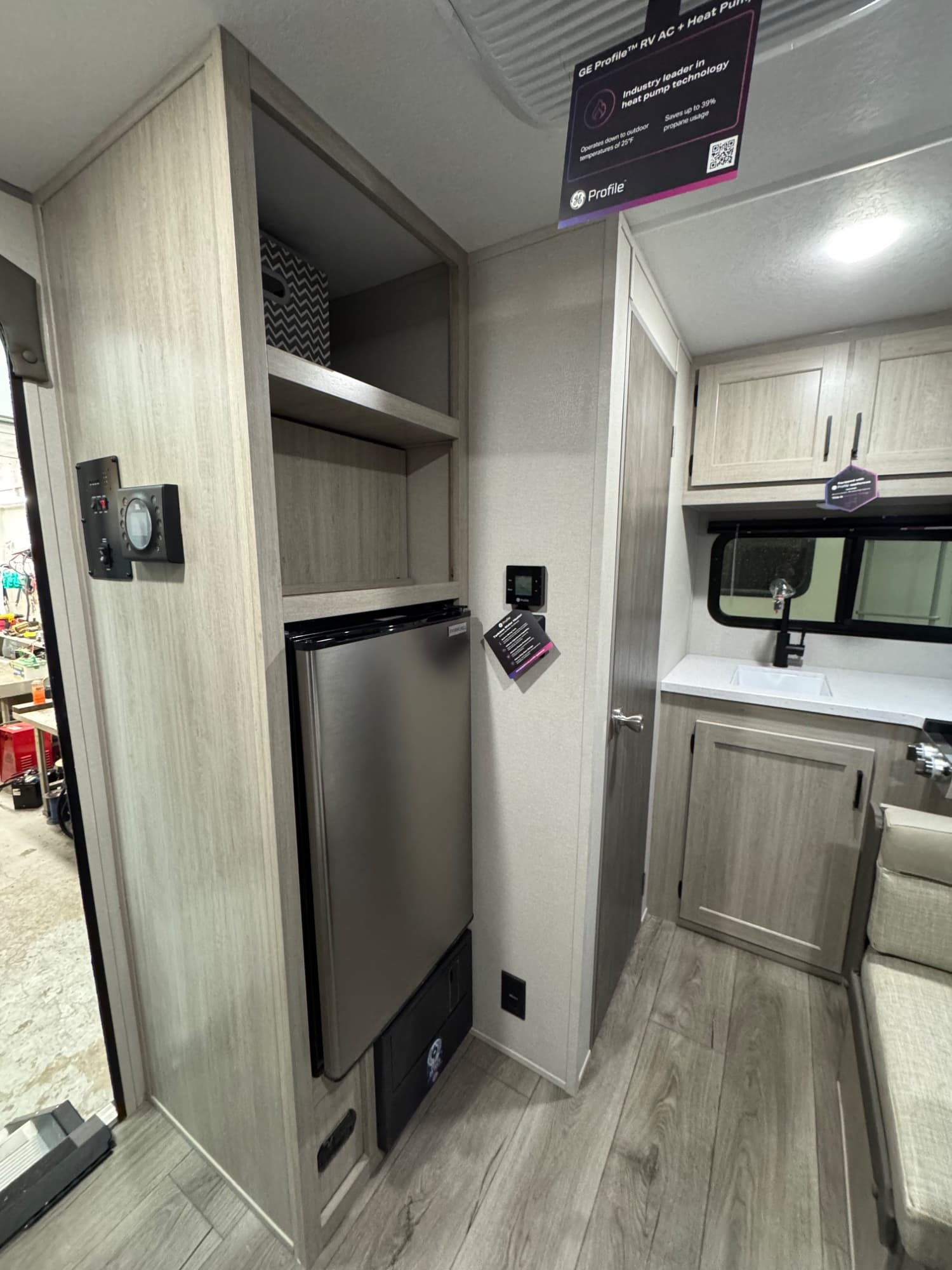 2026 Coachmen 2026 Coachmen Catalina Summit Series 7 - thumbnail 8