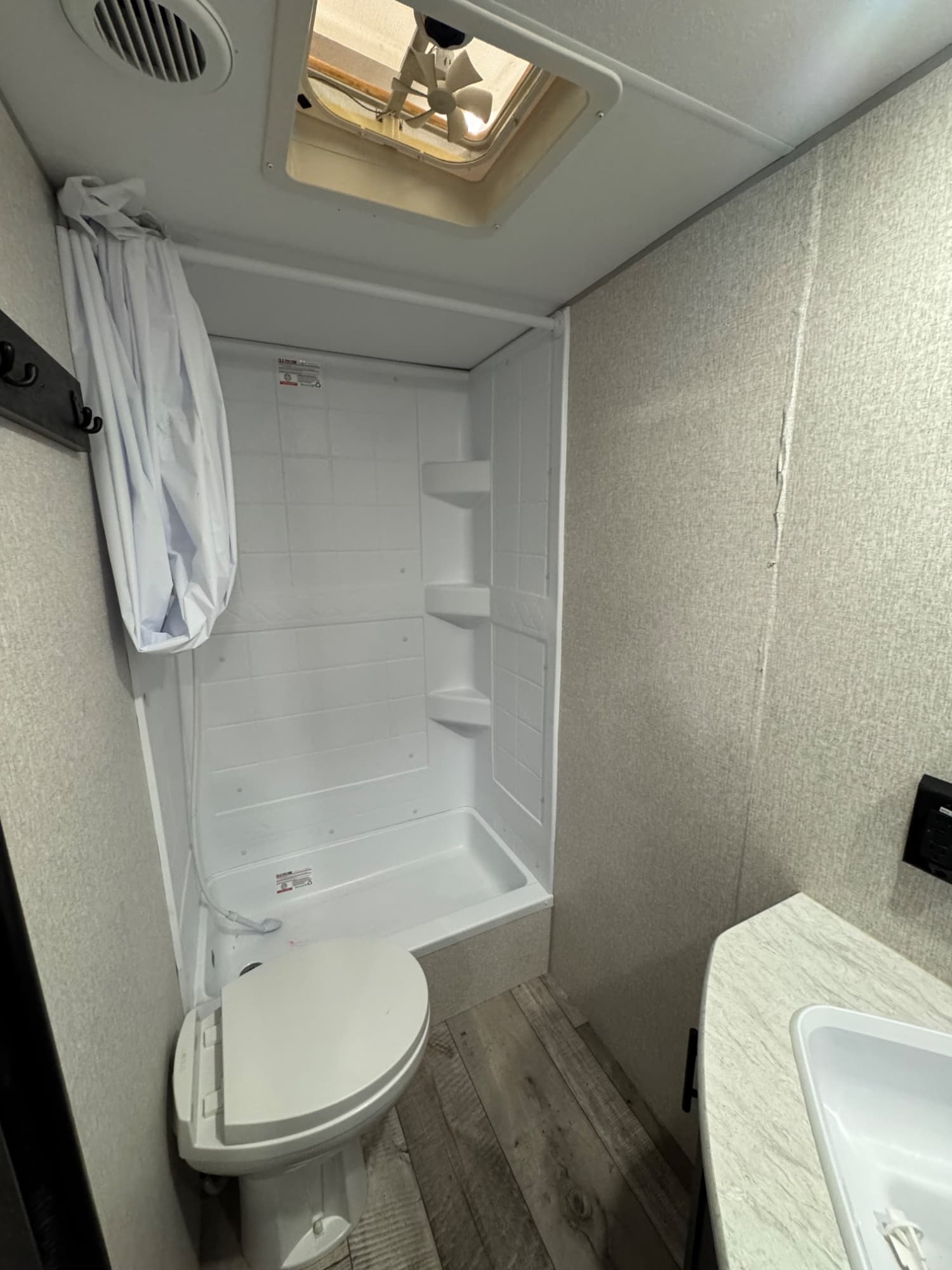 2022 KZ RV 2022 KZ RV Sportsmen - thumbnail 12