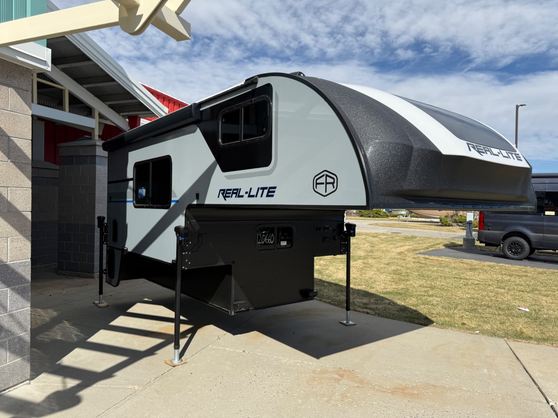 2026 Palomino 2026 Palomino Real-Lite - thumbnail 4