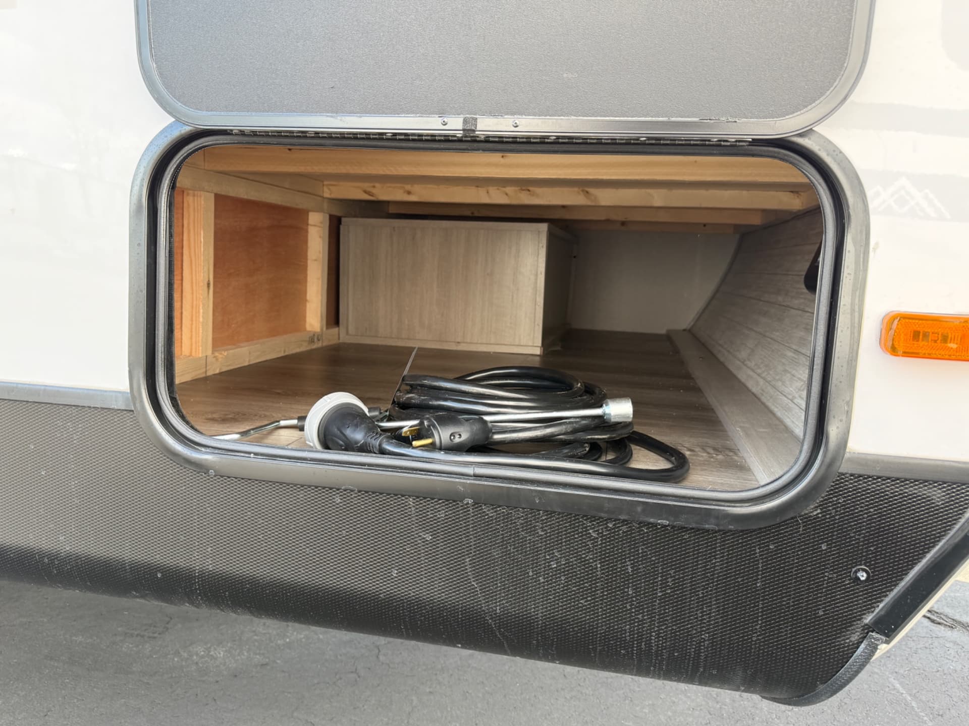 2026 Coachmen 2026 Coachmen Catalina Summit Series 7 - thumbnail 5