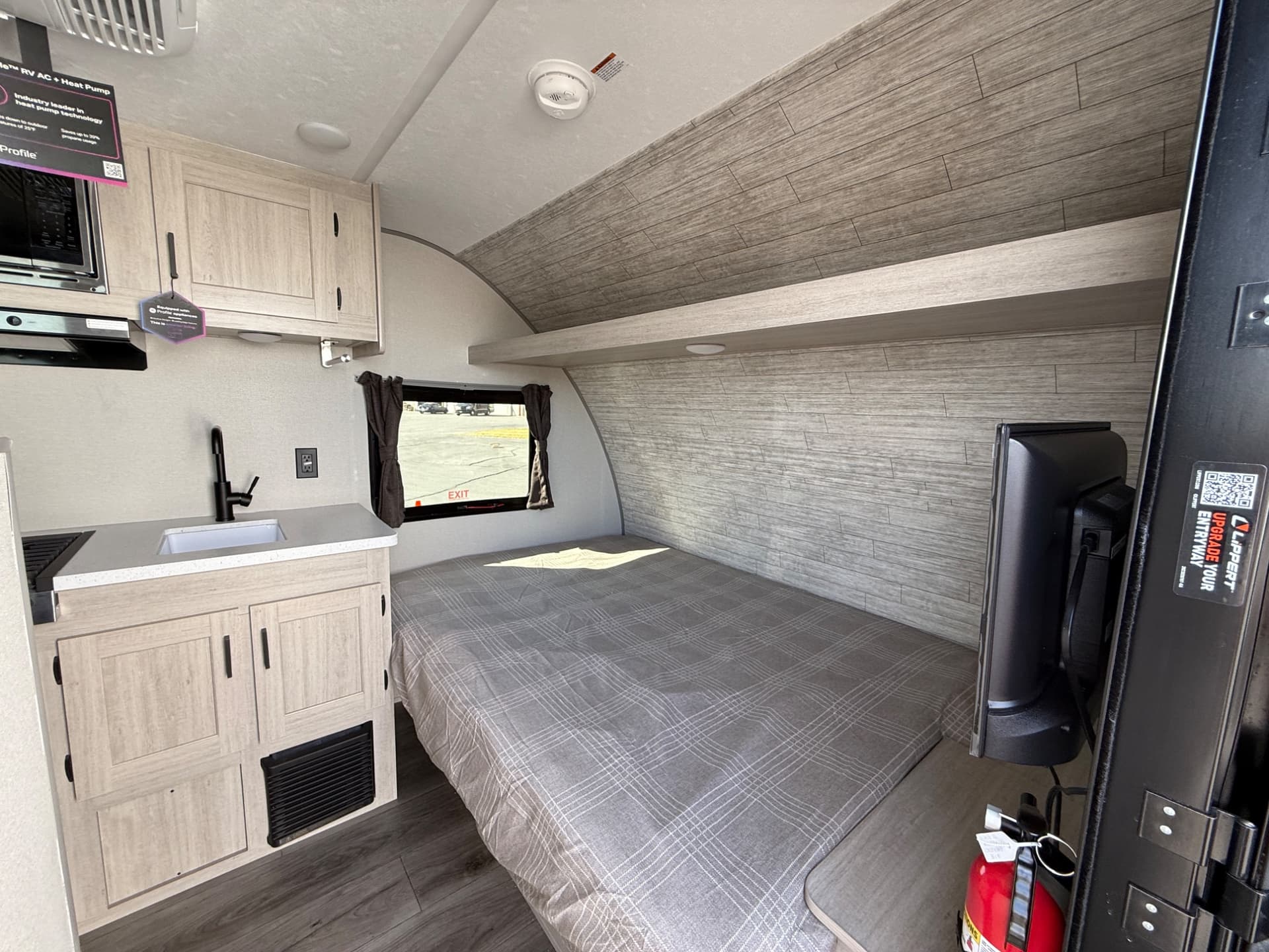 2026 Coachmen 2026 Coachmen Catalina Summit Series 7 - thumbnail 7