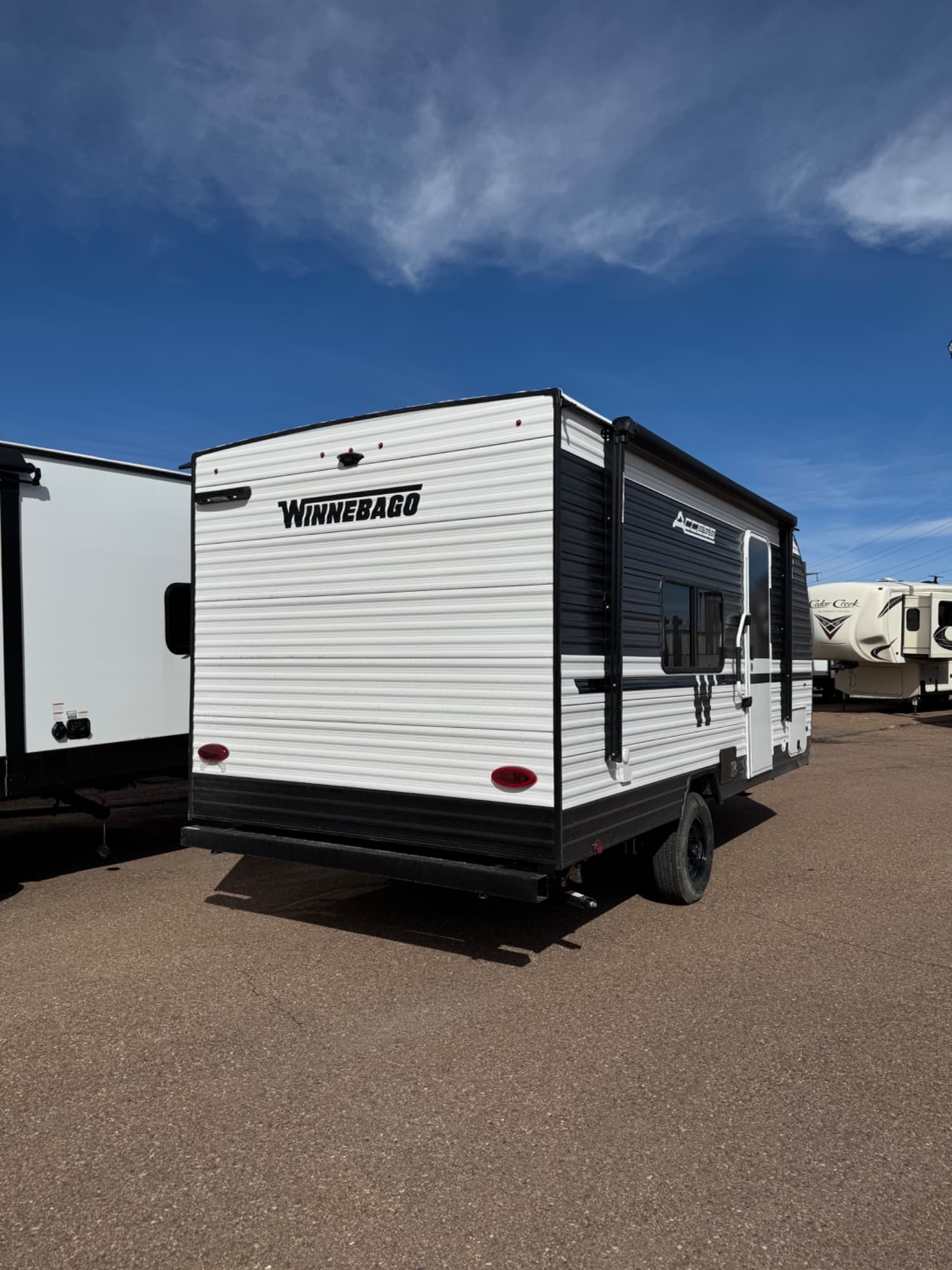 2026 Winnebago 2026 Winnebago Access - thumbnail 3