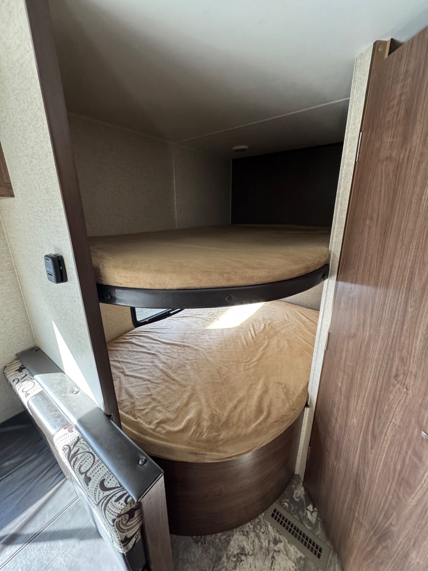 2017 Heartland 2017 Heartland Prowler Lynx - thumbnail 9