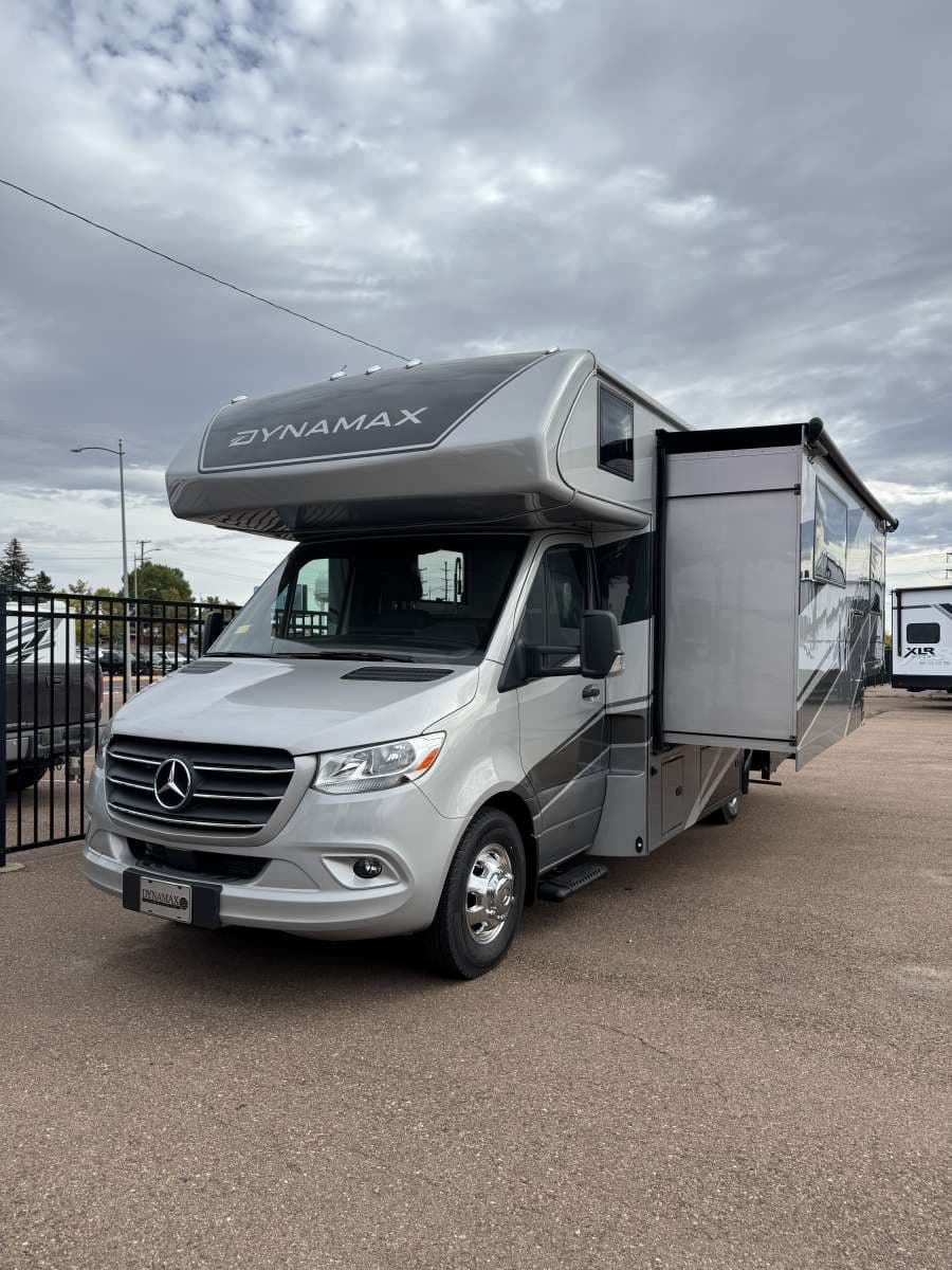 2026 Dynamax Isata 3 24FW