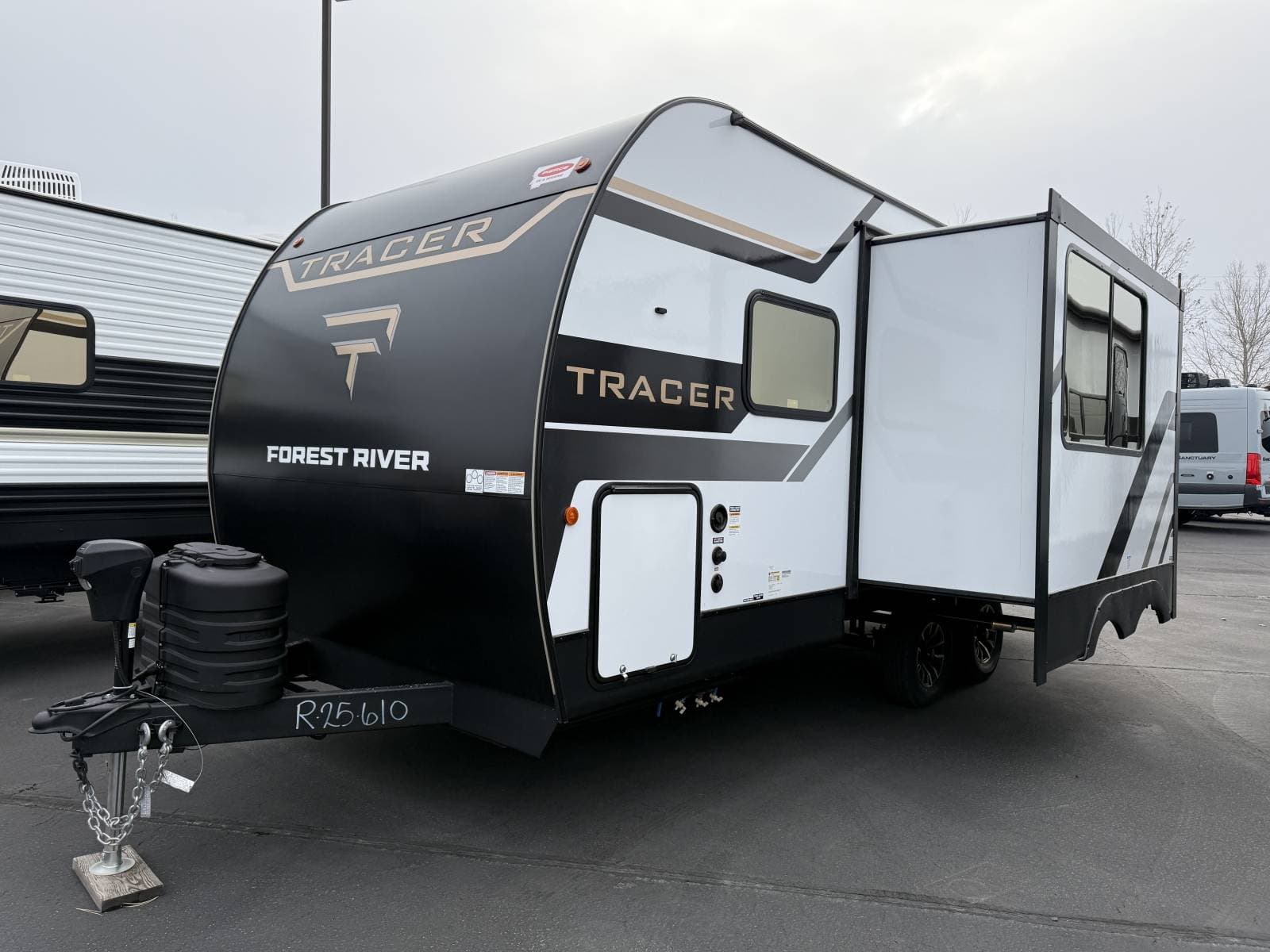 2026 Prime Time RV Tracer 195RB